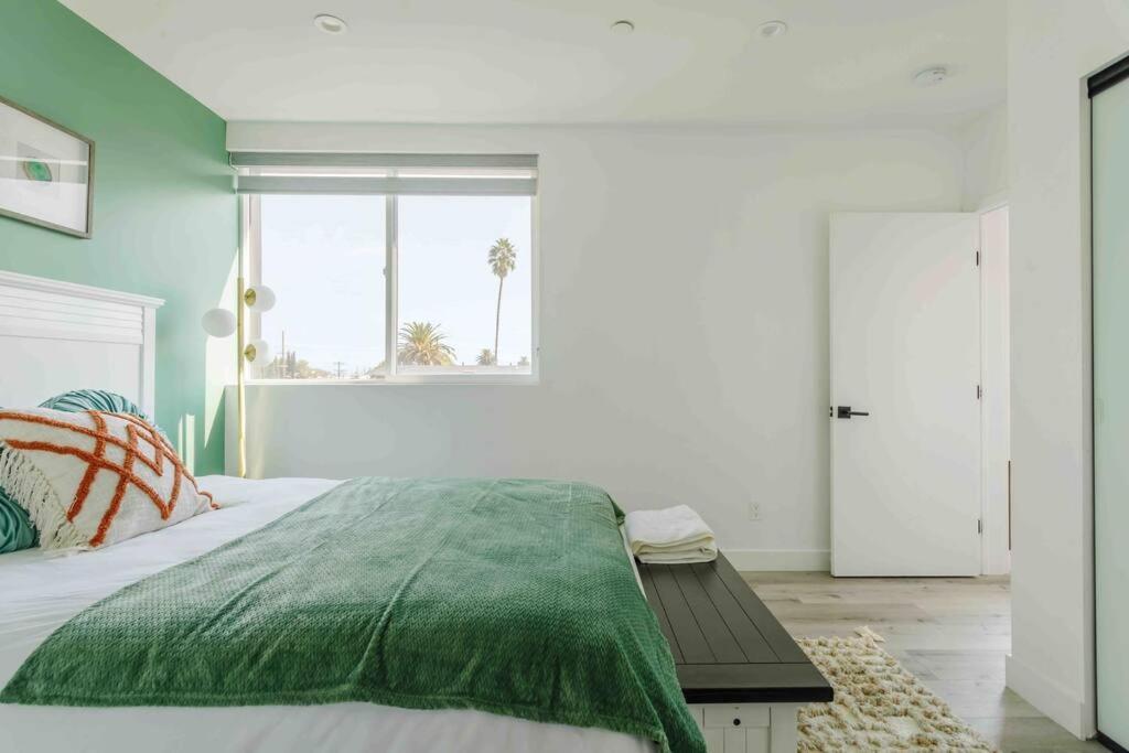 Stunning Hollywood Townhouse With Sunny Views Los Angeles Exterior foto