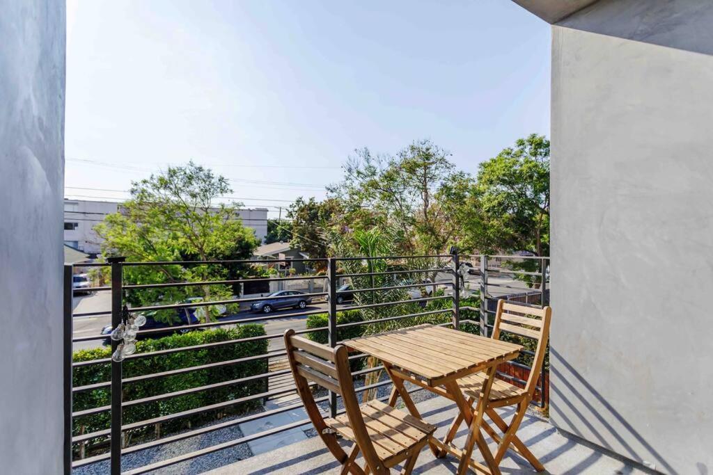 Stunning Hollywood Townhouse With Sunny Views Los Angeles Exterior foto